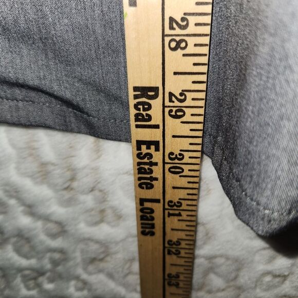 Fabletics Gray Three Pocket Scrub Top XXL - Picture 7 of 8